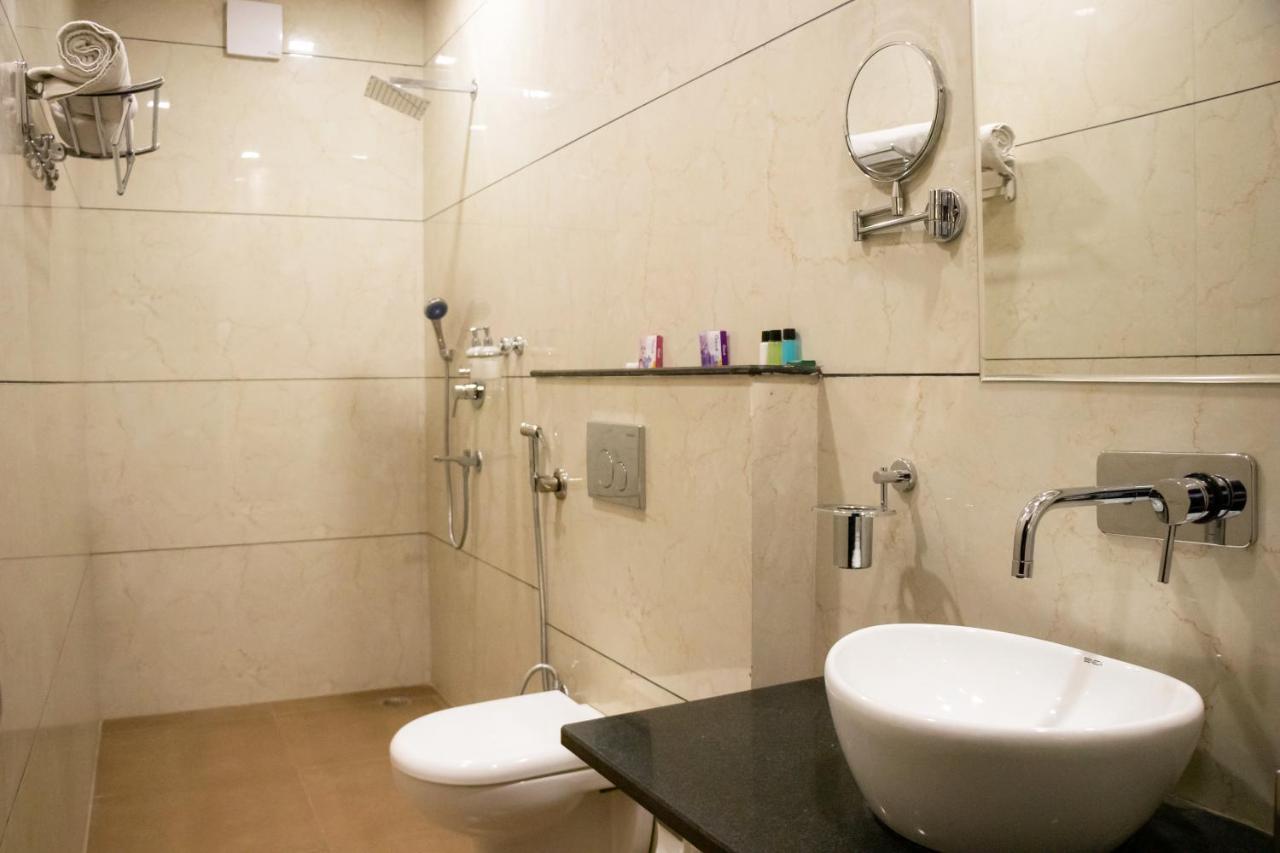 ฤธรรมภาร รีสอร์ต Hotel อัลวาร์ ภายนอก รูปภาพ