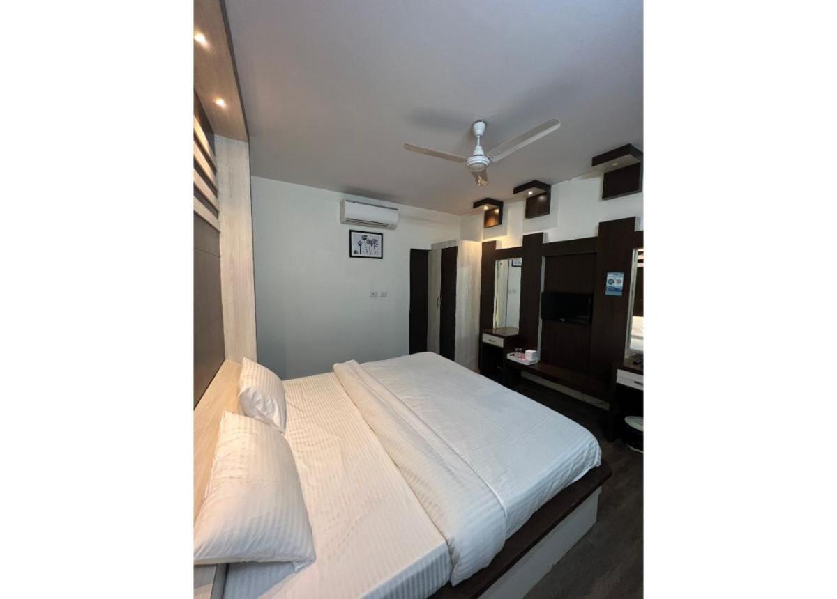 ฤธรรมภาร รีสอร์ต Hotel อัลวาร์ ภายนอก รูปภาพ